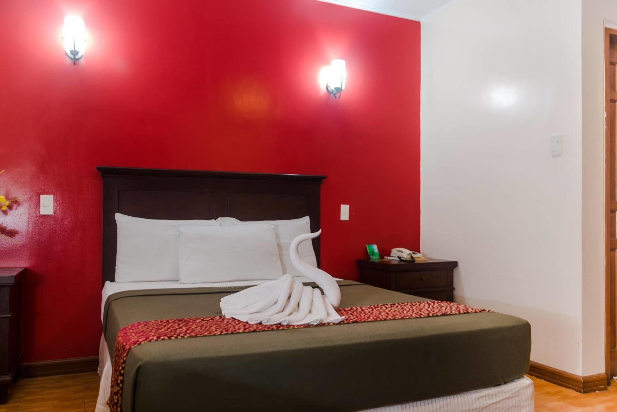 Oftana Suites Мандауэ Экстерьер фото