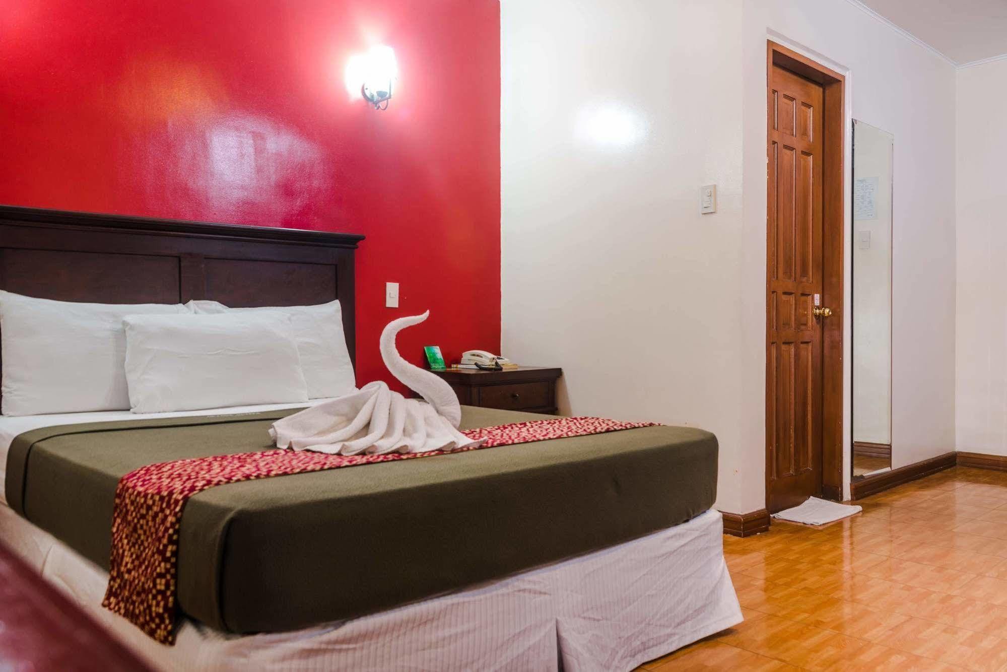 Oftana Suites Мандауэ Экстерьер фото